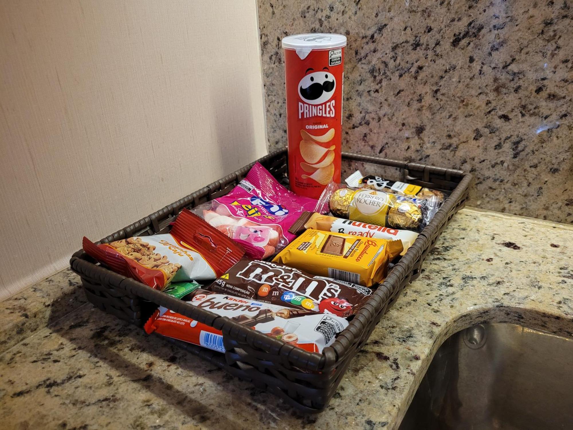 Cullinan Hplus Premium Brasília Eksteriør bilde A snack drawer